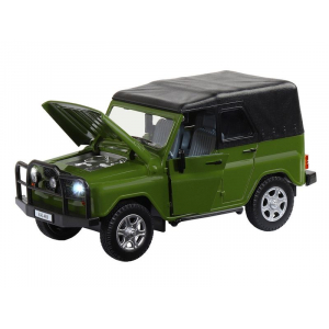 1:24 УАЗ-469 c инерционным механизмом